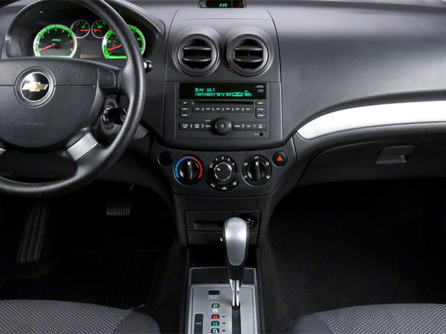 2011 Chevrolet Aveo 2LT