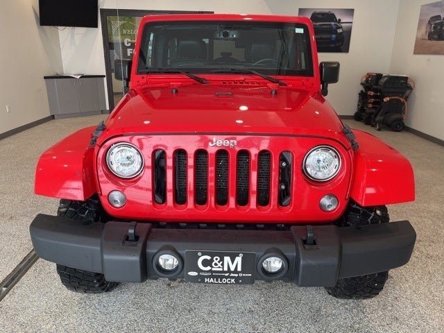 Used 2018 Jeep Wrangler JK Unlimited Rubicon with VIN 1C4HJWFGXJL909645 for sale in Hallock, Minnesota