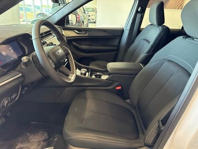 2026 Jeep Grand Cherokee Laredo X