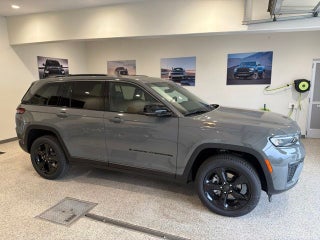 2027 Jeep Grand Cherokee Limited Reserve