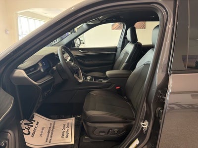 2026 Jeep Grand Cherokee L Laredo
