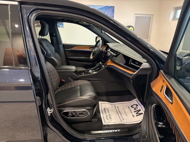 2023 Jeep Grand Cherokee L Summit