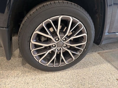 2023 Jeep Grand Cherokee L Summit