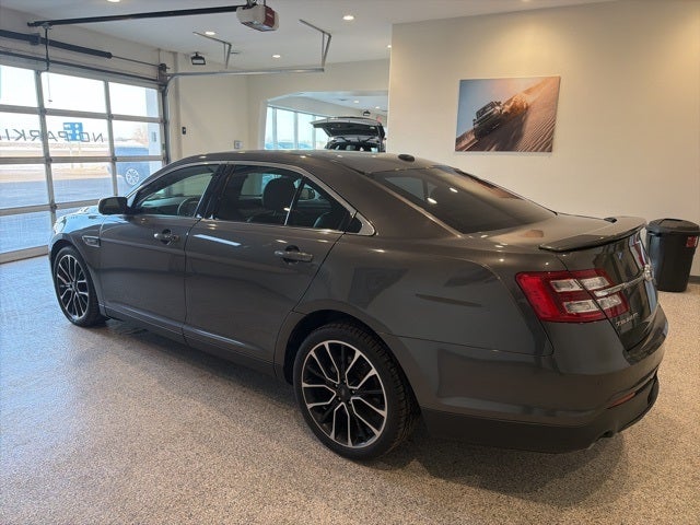 2017 Ford Taurus SHO