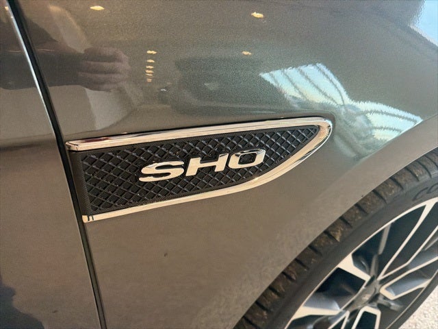 2017 Ford Taurus SHO