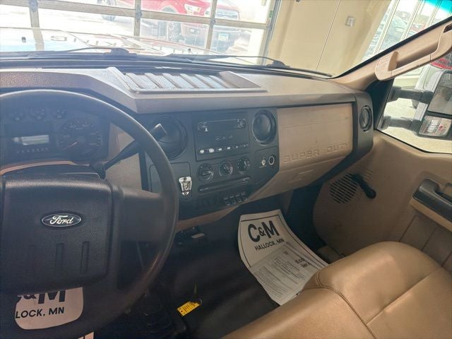 2009 Ford F-550 Chassis XL DRW