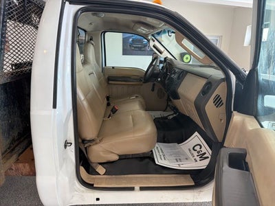 2009 Ford F-550 Chassis XL DRW