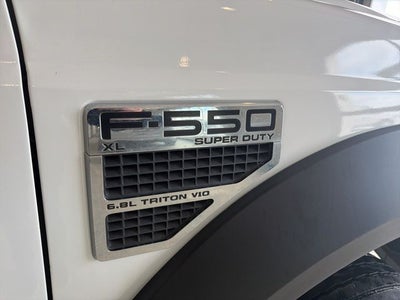 2009 Ford F-550 Chassis XL DRW