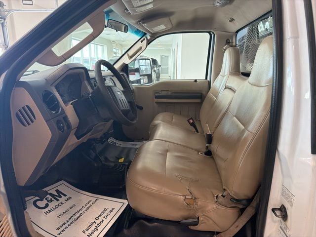 2009 Ford F-550 Chassis XL DRW