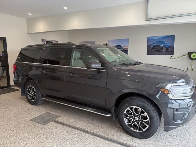 2023 Ford Expedition XLT