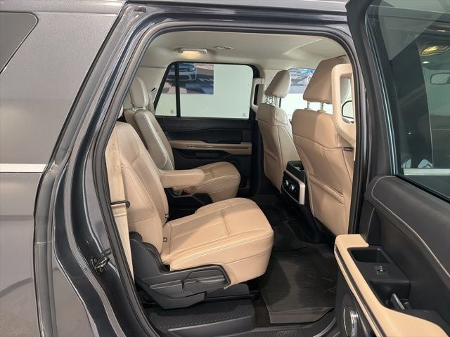 2023 Ford Expedition XLT