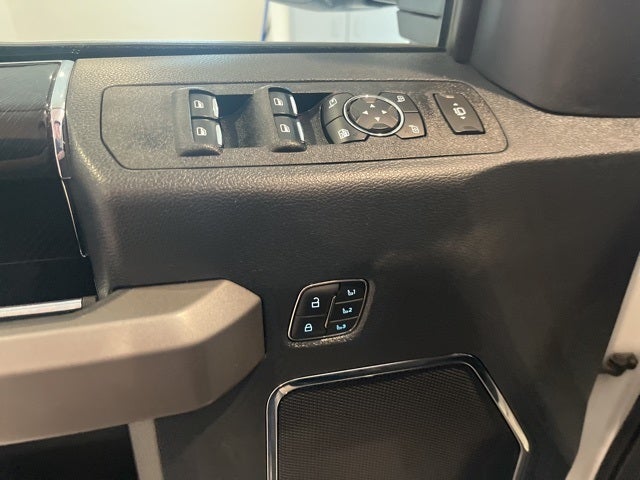 2022 Ford F-350 Platinum