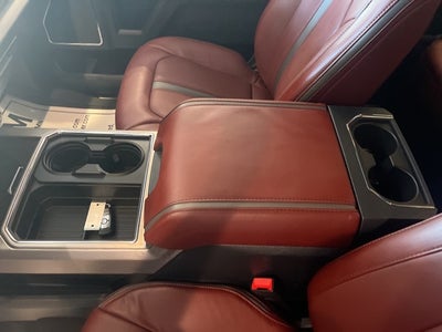 2022 Ford F-350 Platinum