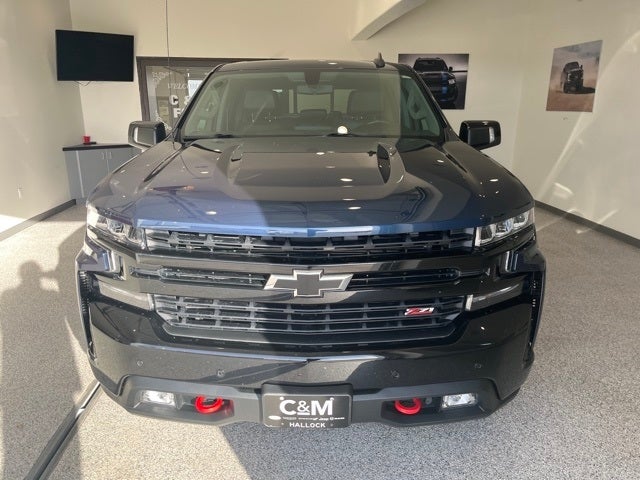 Used 2020 Chevrolet Silverado 1500 LT Trail Boss with VIN 1GCPYFED1LZ380018 for sale in Hallock, Minnesota