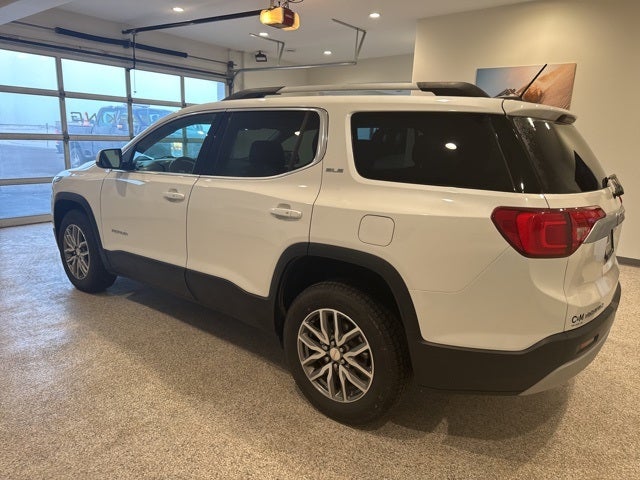 2019 GMC Acadia SLE-2