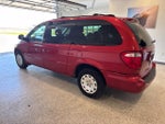 2001 Chrysler Town & Country LX
