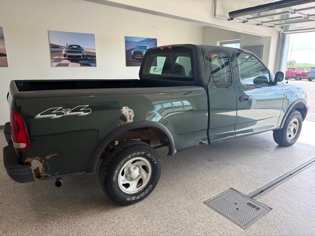 2003 Ford F-150 XL