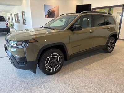 2026 Jeep Cherokee Laredo