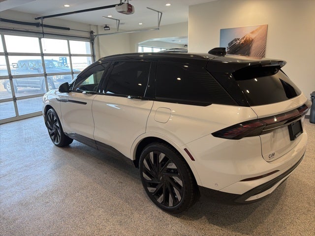 2024 Lincoln Nautilus Reserve